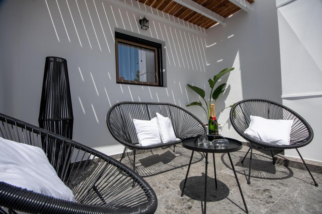 Kalypso Suites Hotel - Adults Only Элунда Экстерьер фото