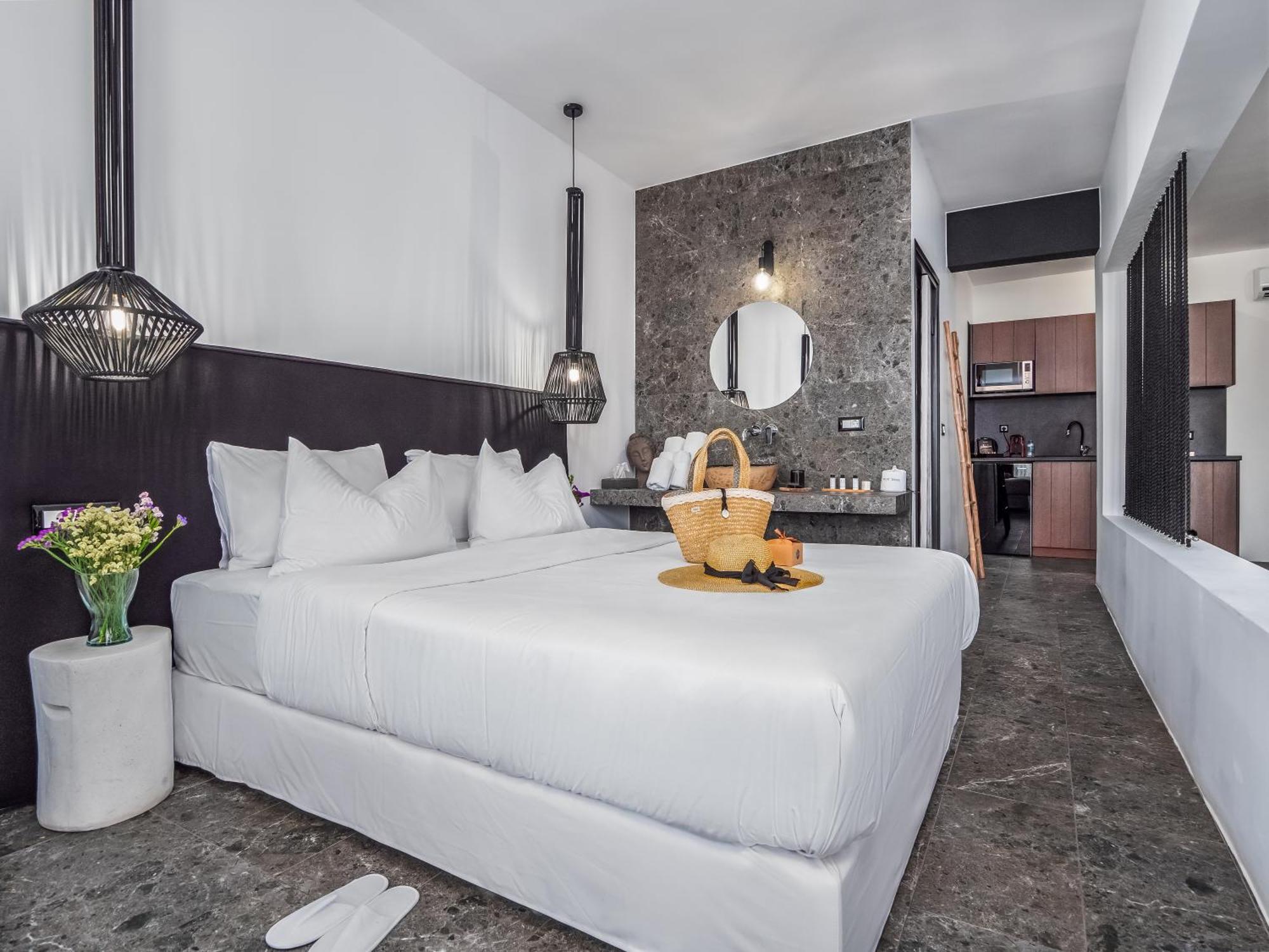 Kalypso Suites Hotel - Adults Only Элунда Экстерьер фото