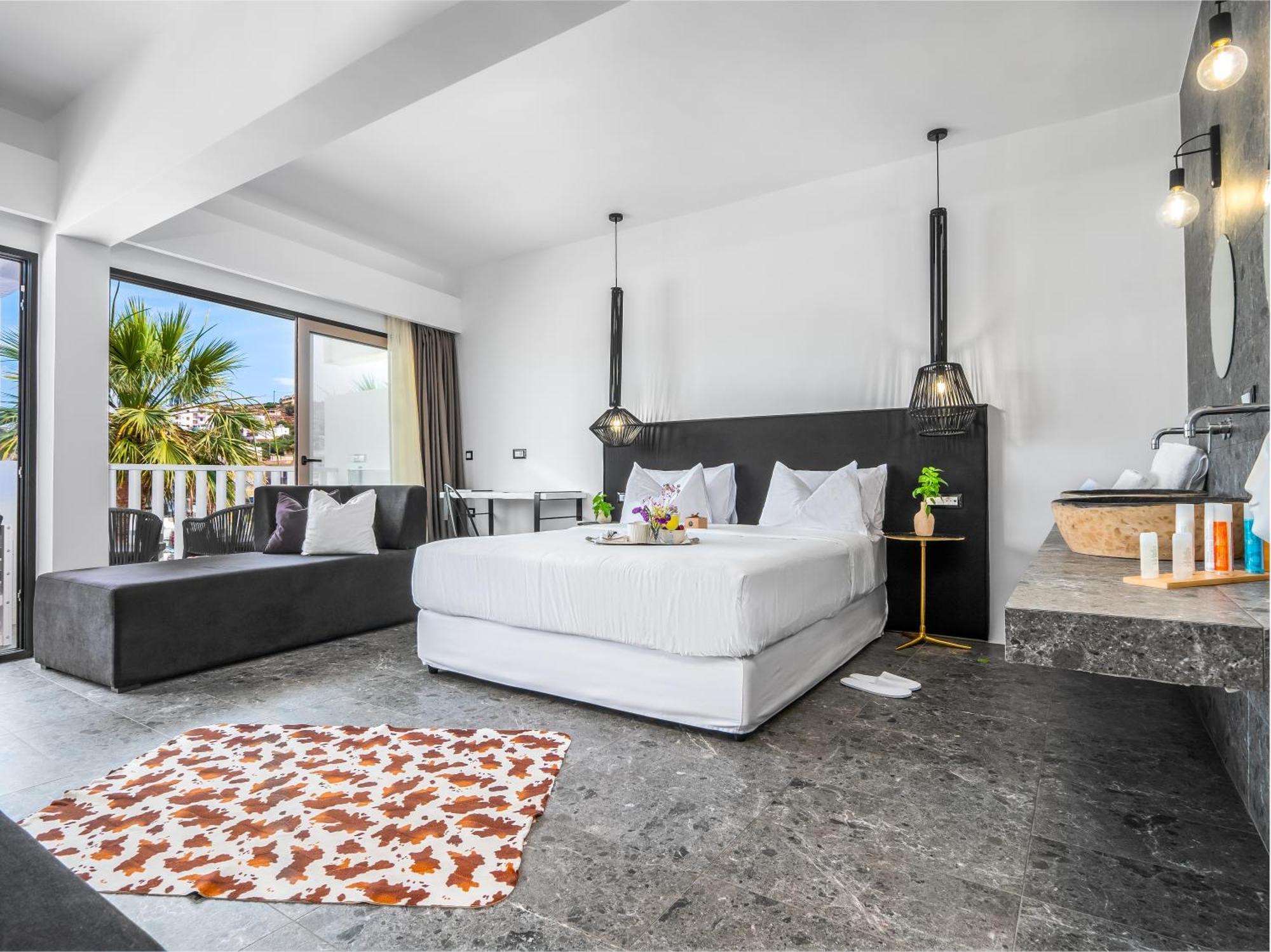Kalypso Suites Hotel - Adults Only Элунда Экстерьер фото