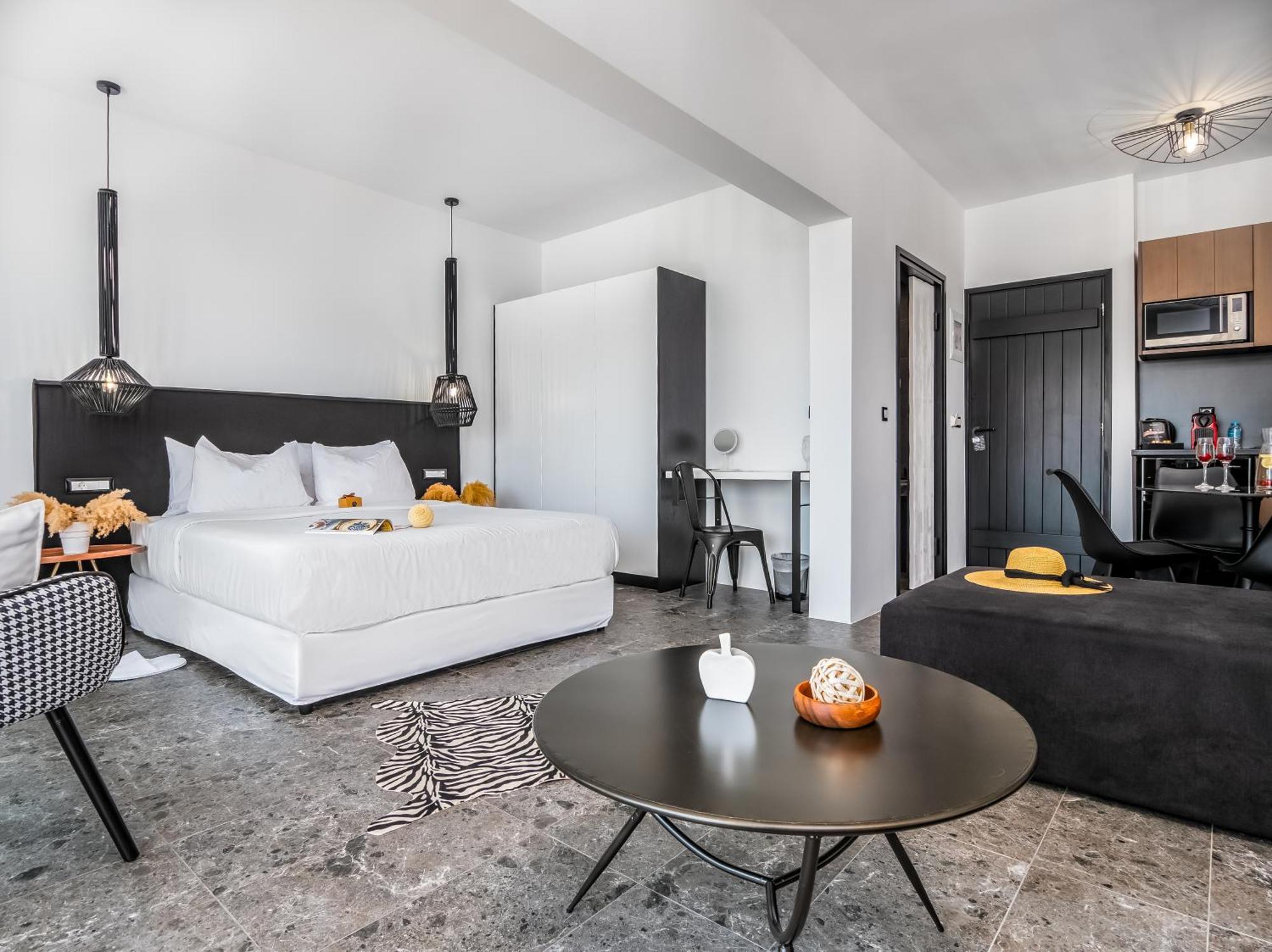 Kalypso Suites Hotel - Adults Only Элунда Экстерьер фото