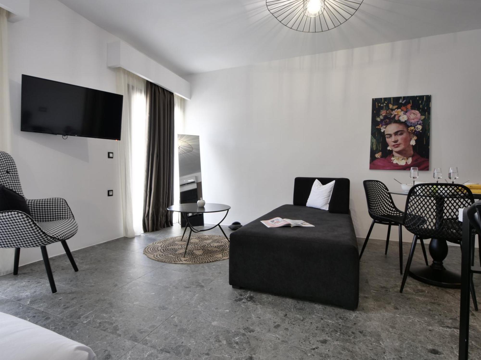 Kalypso Suites Hotel - Adults Only Элунда Экстерьер фото